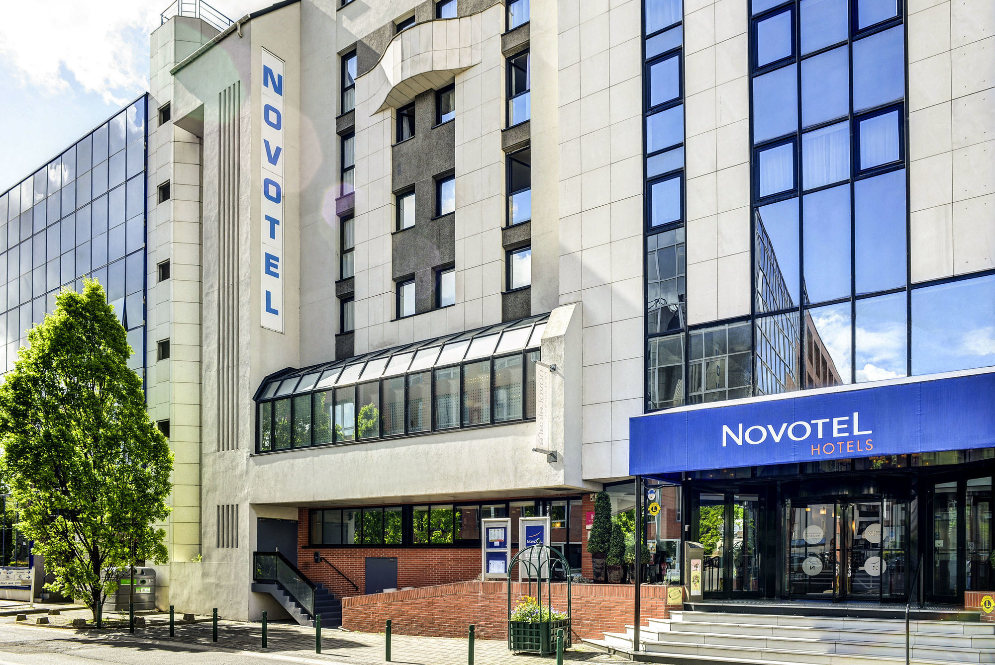 Novotel Paris Suresnes Longchamp Екстер'єр фото